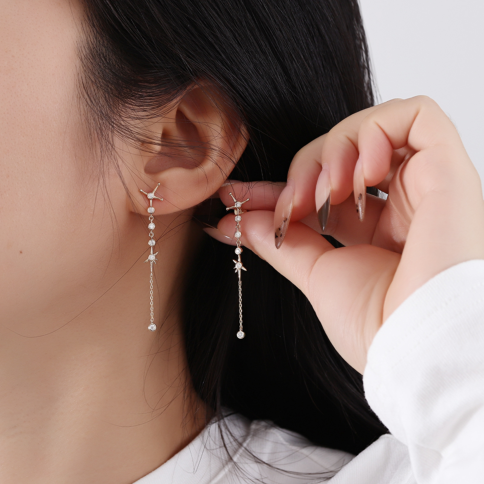 18k金长款流苏莫桑石石耳环女显瘦耳饰百搭简约高级感小众设计ins